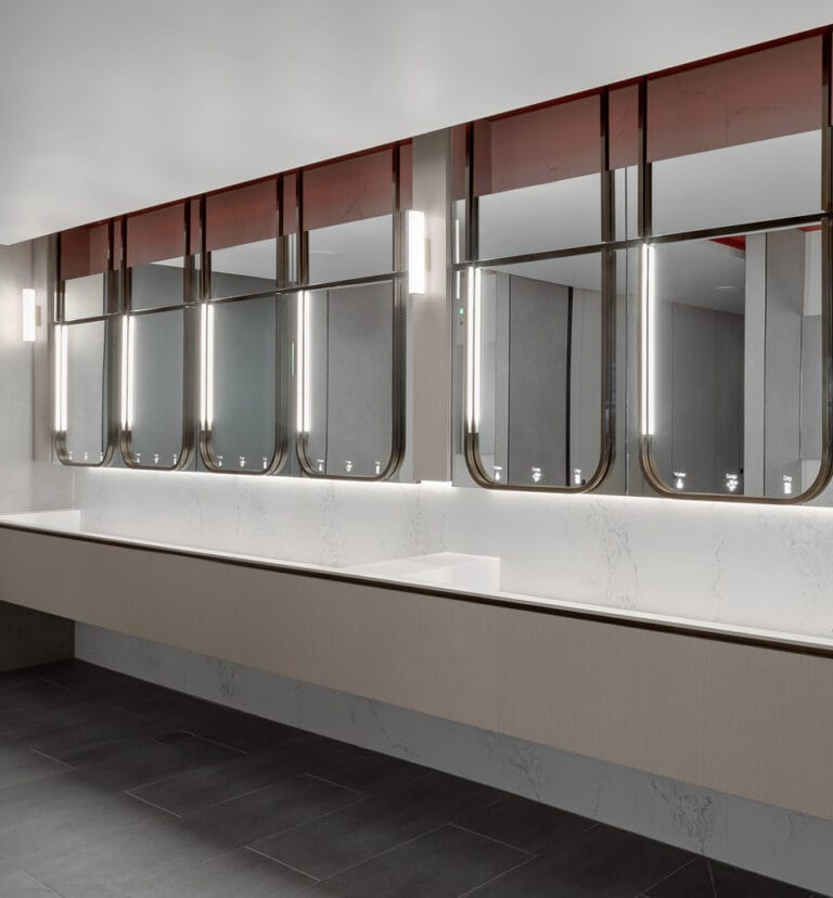 Alavo SMART washroom in Melbourne T3 Airport