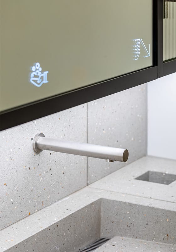 Benefits of commercial washroom foaming hand soap