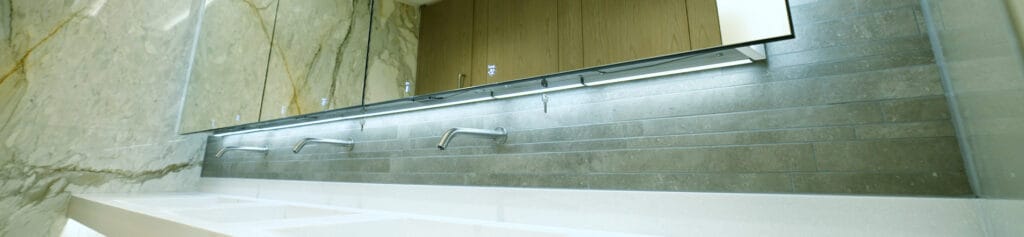 One Canada Square, London Washroom Project