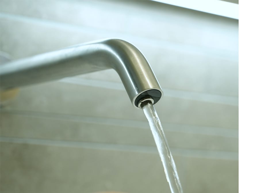 SMART sensor tap that controls water supply duration