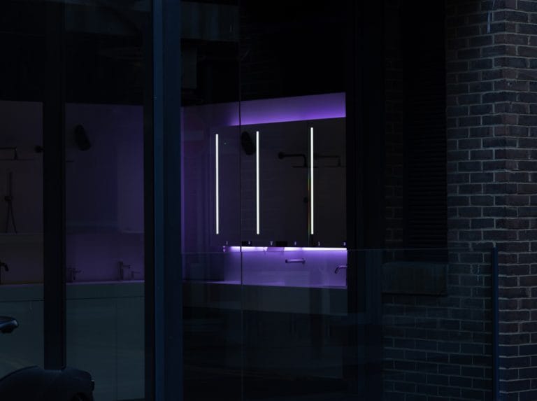 Alavo Mirror System with purple LED lighting