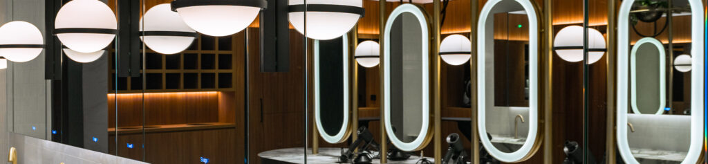 Commercial Framed Mirrors Versus Frameless Blog Page