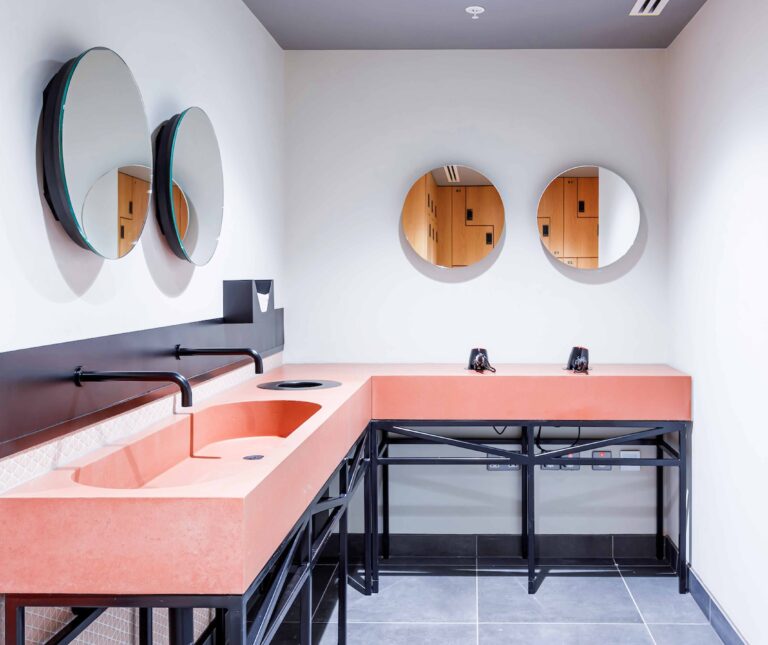 Washroom at Arding & Hobbes