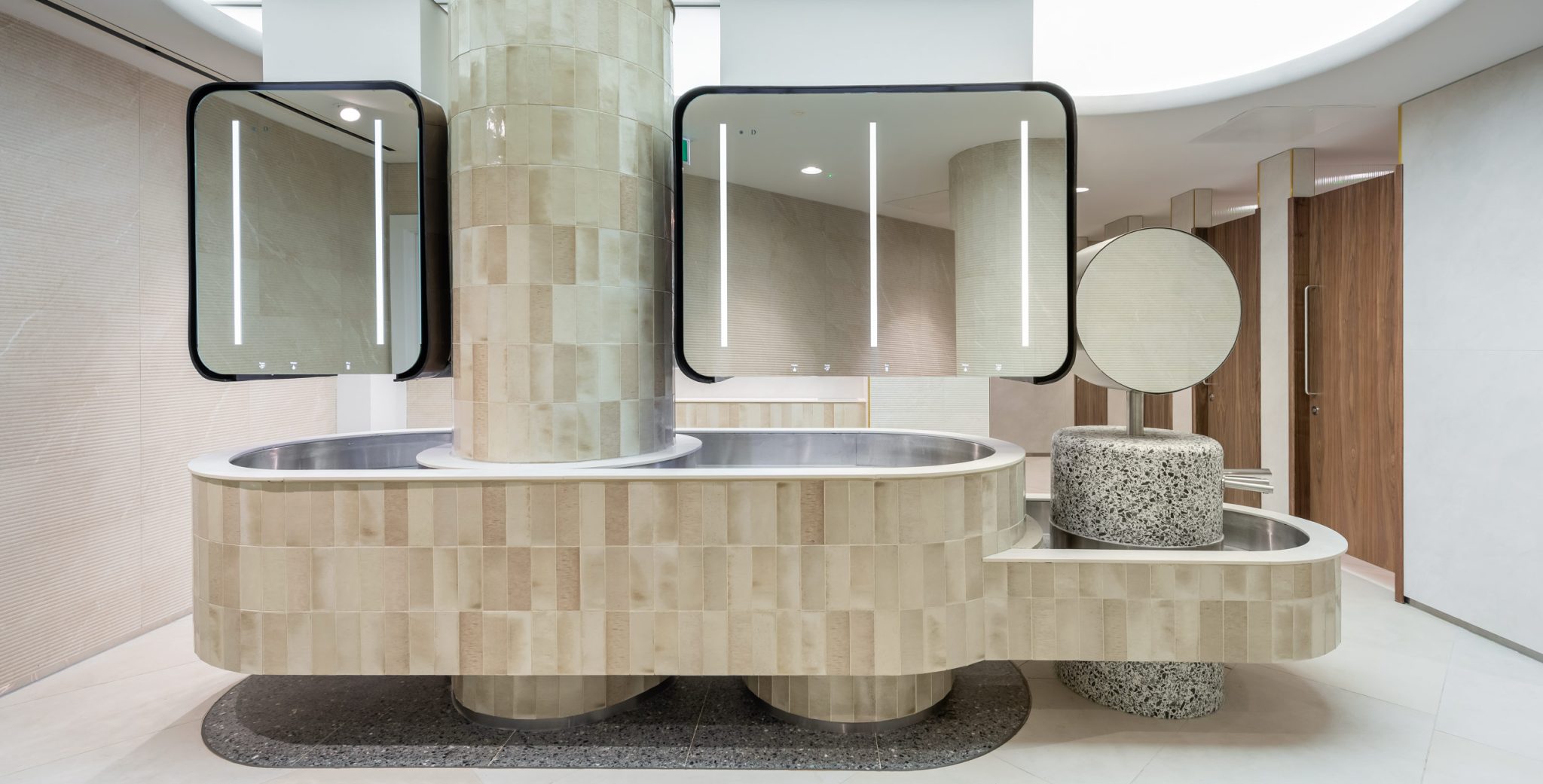 Dolphin washroom solution for Westfield Shopping Centre