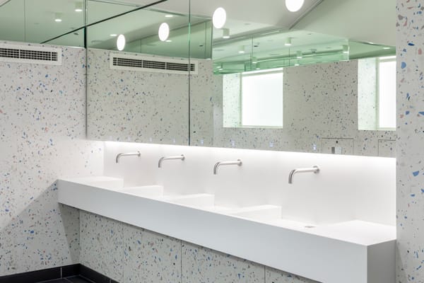 Alavo 1000mm mirrors with four taps
