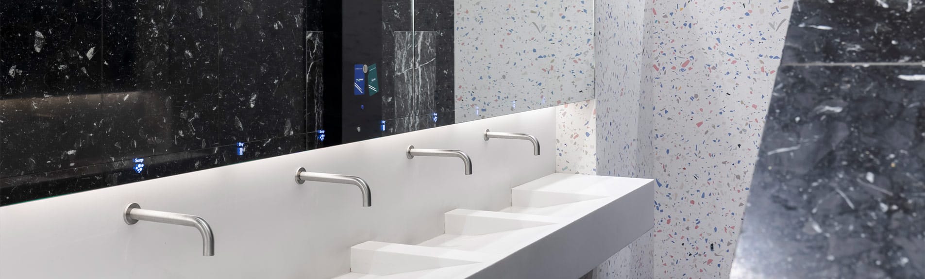 Dolphin Alavo mirror system